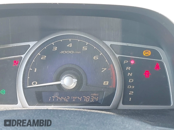 2006 Honda Civic LX z VIN 1HGFA16596L106200, wystawiony jako IAAI lot #42223300 z przebiegiem 177 442 mil mil oraz . Historia ofert i sprzedaży dostępna na DreamBid. Obrazek 7.