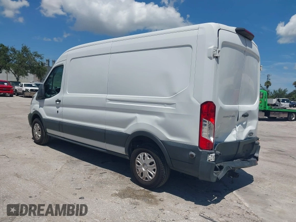 2018 Ford Transit с VIN 1FTYR2CG8JKA03392, выставлен на аукционе IAAI как лот 42525654 с пробегом 218 383 миль миль и . История ставок и продаж доступна на DreamBid. Изображение 3.