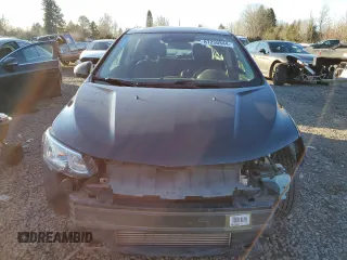 2020 Chevrolet Sonic LT z VIN 1G1JD6SB6L4136715, wystawiony jako Copart lot #87250844 z przebiegiem 61 264 mil mil oraz Szkoda całkowita • Salvage title. Historia ofert i sprzedaży dostępna na DreamBid. Obrazek 5.