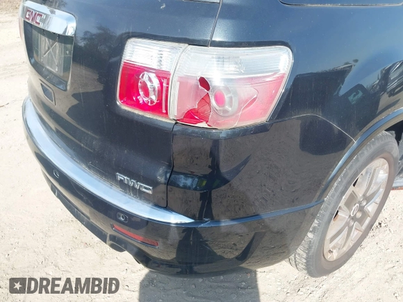 2012 GMC Acadia Denali with VIN 1GKKVTED4CJ284615, listed as a IAAI auction lot 42083403 with 146,812 mi miles. Bid and sale history available at carsss.com. Image 6.