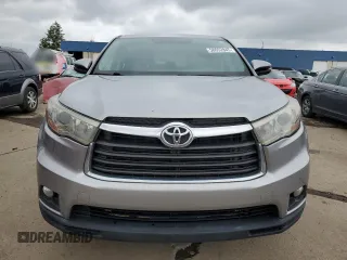 2015 Toyota Highlander LE Plus z VIN 5TDZKRFH5FS096605, wystawiony jako Copart lot #58652845 z przebiegiem 201 613 mil mil oraz Czysty tytuł • Clean title. Historia ofert i sprzedaży dostępna na DreamBid. Obrazek 5.