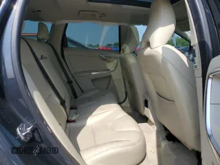 2015 Volvo XC60 T5 Drive-E Premier z VIN YV440MDK0F2741666, wystawiony jako Copart lot #53102915 z przebiegiem Nie podano mil oraz Szkoda całkowita • Salvage title. Historia ofert i sprzedaży dostępna na DreamBid. Obrazek 11.