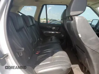 2010 Land Rover Range Rover Sport HSE Lux with VIN SALSK2D4XAA226613, listed as a Copart auction lot 61912055 with 227,906 mi miles and Clean title. Bid and sale history available at DreamBid. Image 10.