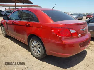 2010 Chrysler Sebring Touring z VIN 1C3CC4FB2AN146011, wystawiony jako IAAI lot #42379595 z przebiegiem 73 179 mil mil oraz . Historia ofert i sprzedaży dostępna na DreamBid. Obrazek 3.