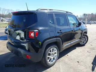 2020 Jeep Renegade Latitude with VIN ZACNJABB9LPL63724, listed as a IAAI auction lot 41832837 with 78,531 mi miles. Bid and sale history available at carsss.com. Image 4.