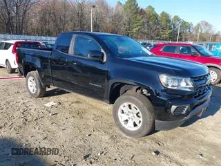 2022 Chevrolet Colorado 2WD LT with VIN 1GCHSCEA2N1151410, listed as a IAAI auction lot 41151036 with 32,260 mi miles. Bid and sale history available at carsss.com. Image 1.