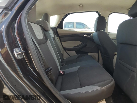 2012 Ford Focus SE z VIN 1FAHP3K28CL420113, wystawiony jako Copart lot #56986925 z przebiegiem 87 381 mil mil oraz Szkoda całkowita • Salvage title. Historia ofert i sprzedaży dostępna na DreamBid. Obrazek 10.