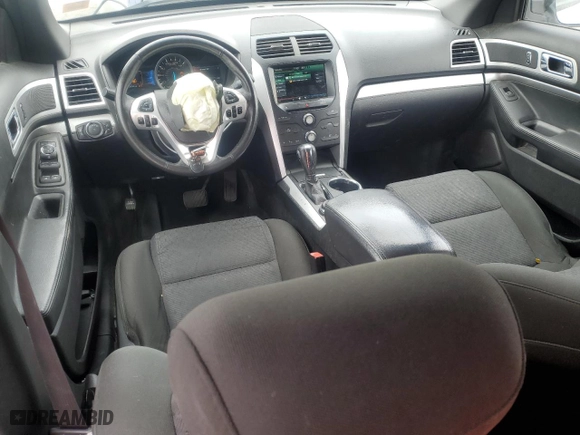 2015 Ford Explorer XLT with VIN 1FM5K8D89FGB61134, listed as a Copart auction lot 47459495 with 134,760 mi miles and Salvage Title. Bid and sale history available at carsss.com. Image 8.