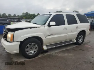 2006 Cadillac Escalade with VIN 1GYEC63NX6R108518, listed as a Copart auction lot 62042034 with 222,419 mi miles and Salvage title. Bid and sale history available at DreamBid. Image 1.
