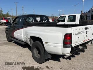 1998 Dodge 3500 with VIN 1B7MC33W4WJ170987, listed as a Copart auction lot 78019324 with 216,753 mi miles and Salvage Title. Bid and sale history available at carsss.com. Image 3.