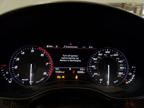 2018 Audi S6 Premium Plus z VIN WAUFFAFC8JN006579, wystawiony jako Copart lot #59799113 z przebiegiem 58 368 mil mil oraz . Historia ofert i sprzedaży dostępna na DreamBid. Obrazek 9.