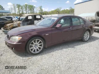 2006 BMW 7 Series 750i with VIN WBAHL83526DT06180, listed as a Copart auction lot 51609245 with 164,690 mi miles and Salvage Title. Bid and sale history available at carsss.com. Image 1.