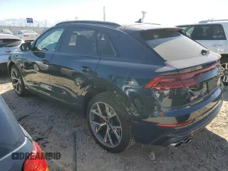 2023 Audi SQ8 Prestige z VIN WA1CWBF1XPD037089, wystawiony jako Copart lot #46889654 z przebiegiem 3718 mil mil oraz . Historia ofert i sprzedaży dostępna na DreamBid. Obrazek 2.
