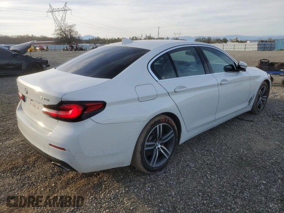 2021 BMW 5 Series 530i xDrive with VIN WBA13BJ09MWW90983, listed as a Copart auction lot 46857235 with 34,831 mi miles and Salvage Title. Bid and sale history available at carsss.com. Image 3.