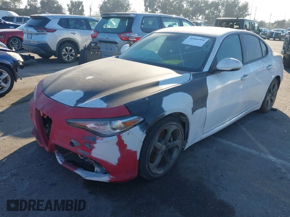 2018 Alfa Romeo Giulia with VIN ZARFAEBNXJ7566002, listed as a IAAI auction lot 41681991 with 23,167 mi miles. Bid and sale history available at carsss.com. Image 17.
