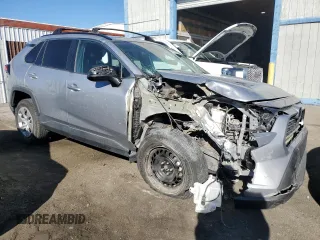 2020 Toyota RAV4 LE with VIN 2T3H1RFVXLC070288, listed as a Copart auction lot 50621965 with 28,123 mi miles and Salvage Title. Bid and sale history available at carsss.com. Image 4.