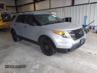 2014 Ford Police Interceptor Utility z VIN 1FM5K8AR6EGB85550, wystawiony jako IAAI lot #42127616 z przebiegiem 81 344 mil mil oraz . Historia ofert i sprzedaży dostępna na DreamBid. Obrazek 1.
