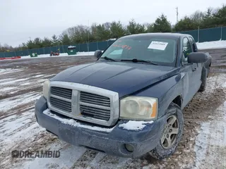2006 Dodge Dakota SLT with VIN 1D7HW42N36S589968, listed as a IAAI auction lot 41623888 with 174,464 mi miles and . Bid and sale history available at carsss.com. Image 2.