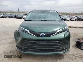 2024 Toyota Sienna LE z VIN 5TDBRKEC7RS187146, wystawiony jako Copart lot #56322655 z przebiegiem 21 611 mil mil oraz Szkoda całkowita • Salvage title. Historia ofert i sprzedaży dostępna na DreamBid. Obrazek 5.