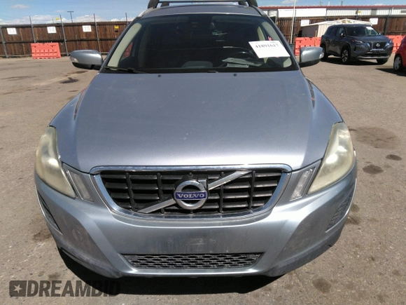 2011 Volvo XC60 3.0T with VIN YV4902DZ8B2172762, listed as a IAAI auction lot 41891617 with 165,252 mi miles and . Bid and sale history available at DreamBid. Image 6.