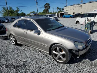 2006 Mercedes-Benz C 230 Sport with VIN WDBRF52H16E020113, listed as a Copart auction lot 49407715 with 179,344 mi miles and Salvage Title. Bid and sale history available at carsss.com. Image 4.