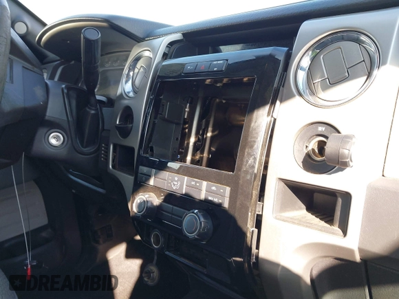 2014 Ford F-150 XL with VIN 1FTFX1CT4EFA32245, listed as a IAAI auction lot 41653333 with 179,197 mi miles. Bid and sale history available at carsss.com. Image 18.