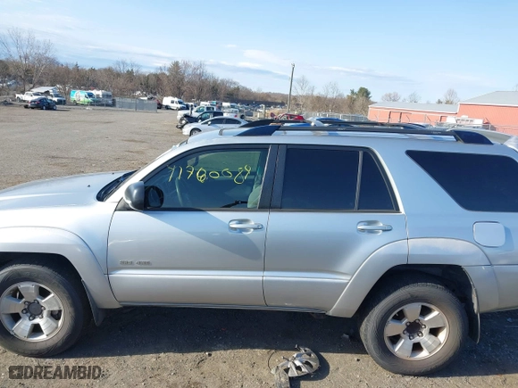2005 Toyota 4Runner SR5 with VIN JTEBU14R650067166, listed as a IAAI auction lot 41760084 with 195,973 mi miles. Bid and sale history available at carsss.com. Image 15.