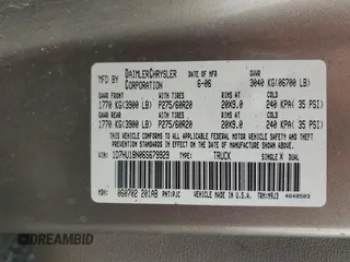 2006 Dodge 1500 SLT z VIN 1D7HU18N06S679929, wystawiony jako Copart lot #49530535 z przebiegiem 179 744 mil mil oraz Szkoda całkowita • Salvage title. Historia ofert i sprzedaży dostępna na DreamBid. Obrazek 12.