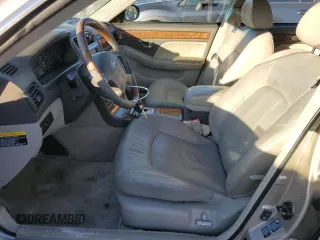 2005 Hyundai XG with VIN KMHFU45E75A406011, listed as a Copart auction lot 84113534 with 98,115 mi miles and Non Repairable. Bid and sale history available at carsss.com. Image 7.