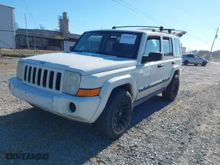 2006 Jeep Commander with VIN 1J8HG48K76C330603, listed as a IAAI auction lot 41183106 with 1 mi miles. Bid and sale history available at carsss.com. Image 2.
