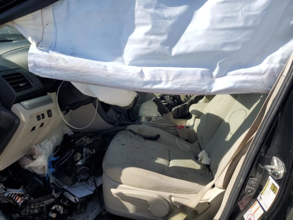 2014 Subaru Crosstrek Premium z VIN JF2GPACC4E9280371, wystawiony jako Copart lot #48304935 z przebiegiem Nie podano mil oraz Szkoda całkowita • Salvage title. Historia ofert i sprzedaży dostępna na DreamBid. Obrazek 7.
