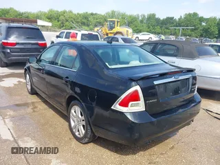 2009 Ford Fusion SEL with VIN 3FAHP08159R213704, listed as a IAAI auction lot 41988480 with 277,803 mi miles. Bid and sale history available at carsss.com. Image 3.