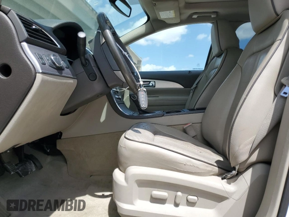 2012 Lincoln MKX with VIN 2LMDJ6JK4CBL00547, listed as a Copart auction lot 54607975 with 140,712 mi miles and Salvage Title. Bid and sale history available at carsss.com. Image 7.