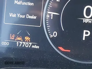 2024 Lexus RX 350 z VIN JTJCHMAA4R2017497, wystawiony jako IAAI lot #42151491 z przebiegiem 17 707 mil mil oraz . Historia ofert i sprzedaży dostępna na DreamBid. Obrazek 16.