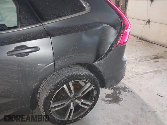 2020 Volvo XC60 Momentum with VIN YV4A22RK3L1416053, listed as a IAAI auction lot 41254175 with 52,653 mi miles and . Bid and sale history available at DreamBid. Image 21.