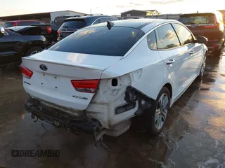 2017 Kia Optima EX z VIN KNAGV4LD7H5017444, wystawiony jako IAAI lot #41286787 z przebiegiem 90 109 mil mil oraz . Historia ofert i sprzedaży dostępna na DreamBid. Obrazek 4.