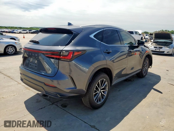 2022 Lexus NX 350 Premium z VIN 2T2GGCEZ6NC016036, wystawiony jako Copart lot #60269265 z przebiegiem 37 511 mil mil oraz Szkoda całkowita • Salvage title. Historia ofert i sprzedaży dostępna na DreamBid. Obrazek 3.