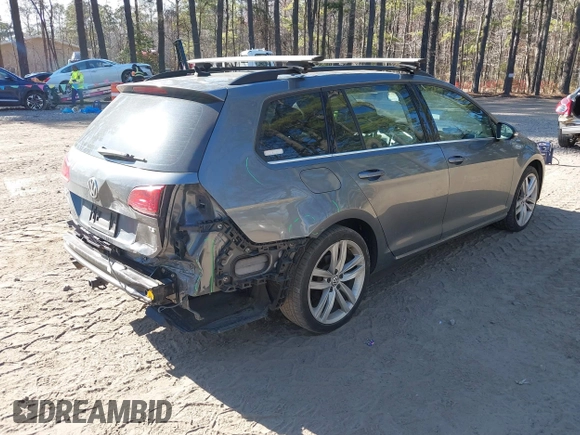 2017 Volkswagen Golf S z VIN 3VWC17AU6HM501548, wystawiony jako IAAI lot #41724754 z przebiegiem 179 895 mil mil oraz . Historia ofert i sprzedaży dostępna na DreamBid. Obrazek 4.