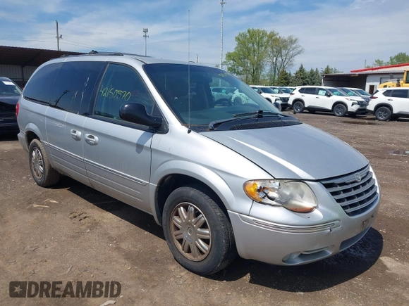 2006 Chrysler Town & Country LWB Limited with VIN 2A8GP64L16R798291, listed as a IAAI auction lot 42150570 with 206,500 mi miles. Bid and sale history available at carsss.com. Image 1.