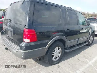 2004 Ford Expedition Special Service with VIN 1FMFU15L84LA33190, listed as a IAAI auction lot 42245244 with 288,935 mi miles and . Bid and sale history available at DreamBid. Image 4.