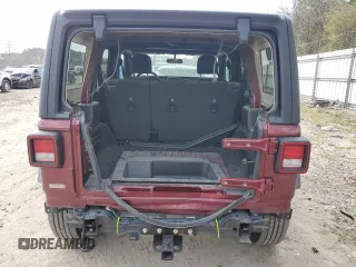 2022 Jeep Wrangler Unlimited Sport S with VIN 1C4HJXDG5NW120932, listed as a Copart auction lot 49704795 with 60,514 mi miles and Salvage Title. Bid and sale history available at DreamBid. Image 6.
