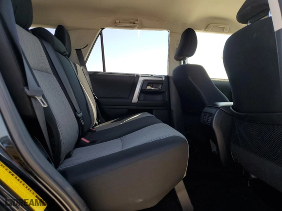 2022 Toyota 4Runner SR5 with VIN JTEEU5JR0N5260179, listed as a Copart auction lot 52883395 with 134,025 mi miles and Salvage Title. Bid and sale history available at carsss.com. Image 11.