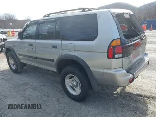 2000 Mitsubishi Montero Sport LS with VIN JA4LS31H9YP005577, listed as a IAAI auction lot 41590624 with 149,625 mi miles. Bid and sale history available at carsss.com. Image 3.