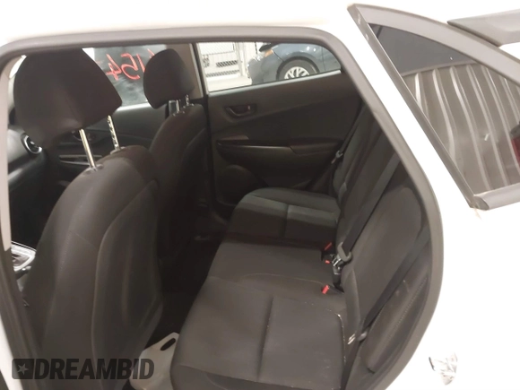 2022 Hyundai Kona SEL with VIN KM8K62AB0NU814275, listed as a IAAI auction lot 41547497 with 58,568 mi miles. Bid and sale history available at carsss.com. Image 8.