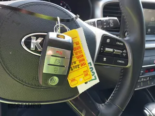 2019 Kia Sorento EX Sport with VIN 5XYPH4A52KG504426, listed as a IAAI auction lot 41868962 with 82,055 mi miles and . Bid and sale history available at DreamBid. Image 11.