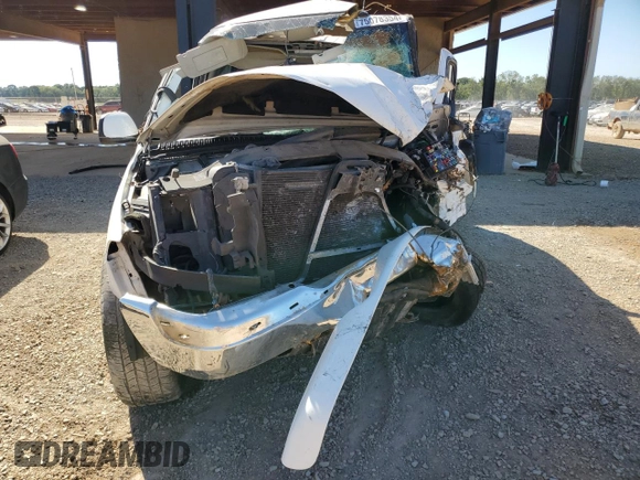 2005 GMC Yukon SLE with VIN 1GKEC13V15R117412, listed as a Copart auction lot 75078354 with 0 mi miles and Salvage Title. Bid and sale history available at carsss.com. Image 5.