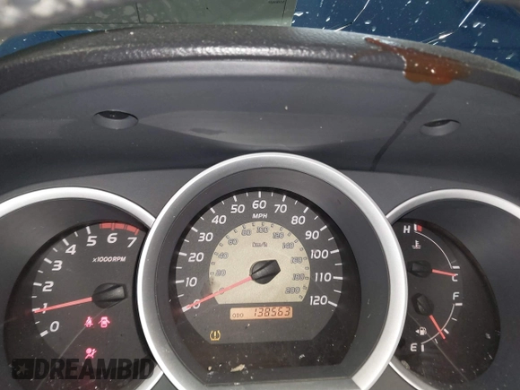2009 Toyota Tacoma z VIN 5TEMU52N29Z656158, wystawiony jako IAAI lot #41652533 z przebiegiem 138 563 mil mil oraz . Historia ofert i sprzedaży dostępna na DreamBid. Obrazek 7.