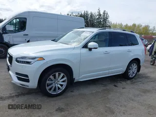 2016 Volvo XC90 T6 Momentum with VIN YV4A22PK8G1043665, listed as a IAAI auction lot 42004230 with 156,681 mi miles. Bid and sale history available at carsss.com. Image 13.