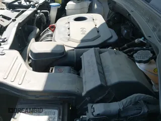 2018 Hyundai Santa Fe 2.4L с VIN 5NMZT3LB3JH071627, выставлен на аукционе IAAI как лот 43395441 с пробегом 106 986 миль миль и . История ставок и продаж доступна на DreamBid. Изображение 20.