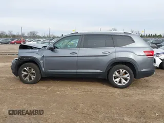 2019 Volkswagen Atlas S with VIN 1V2GR2CA5KC594928, listed as a IAAI auction lot 40852528 with 112,265 mi miles and . Bid and sale history available at DreamBid. Image 14.
